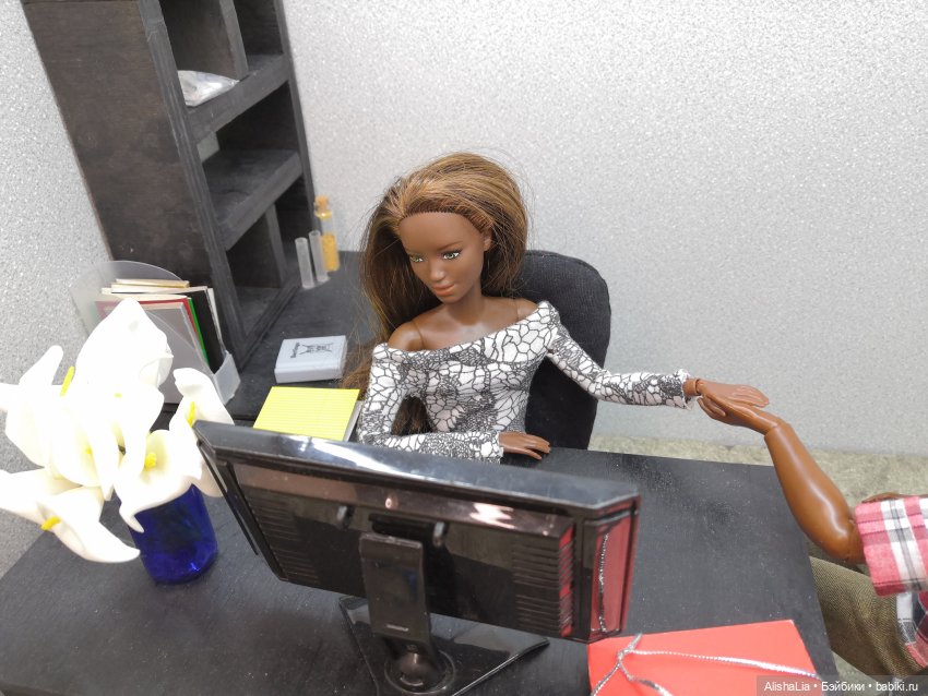 Городок. Глава 59. Два голоса