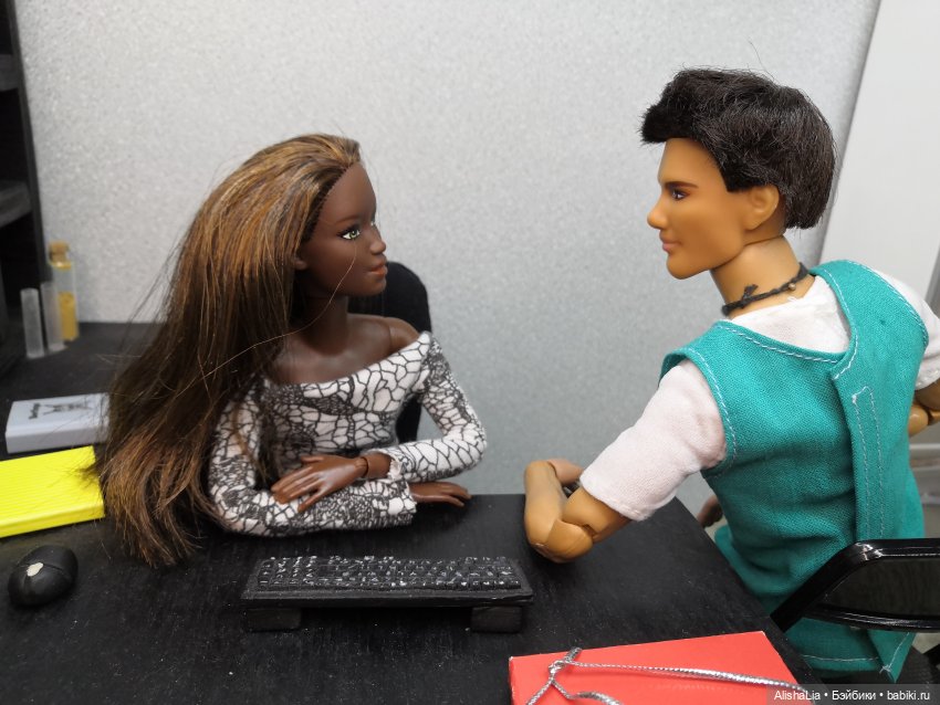 Городок. Глава 59. Два голоса