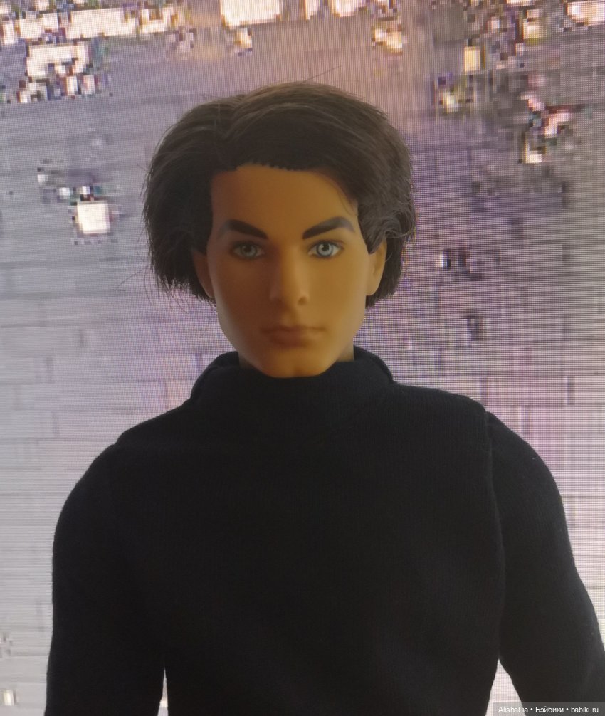 Городок. Глава 67. Незнакомец из подворотни