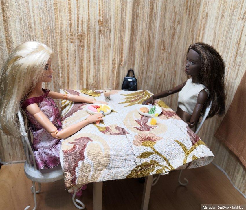 Городок. Глава 68. Настойчивый