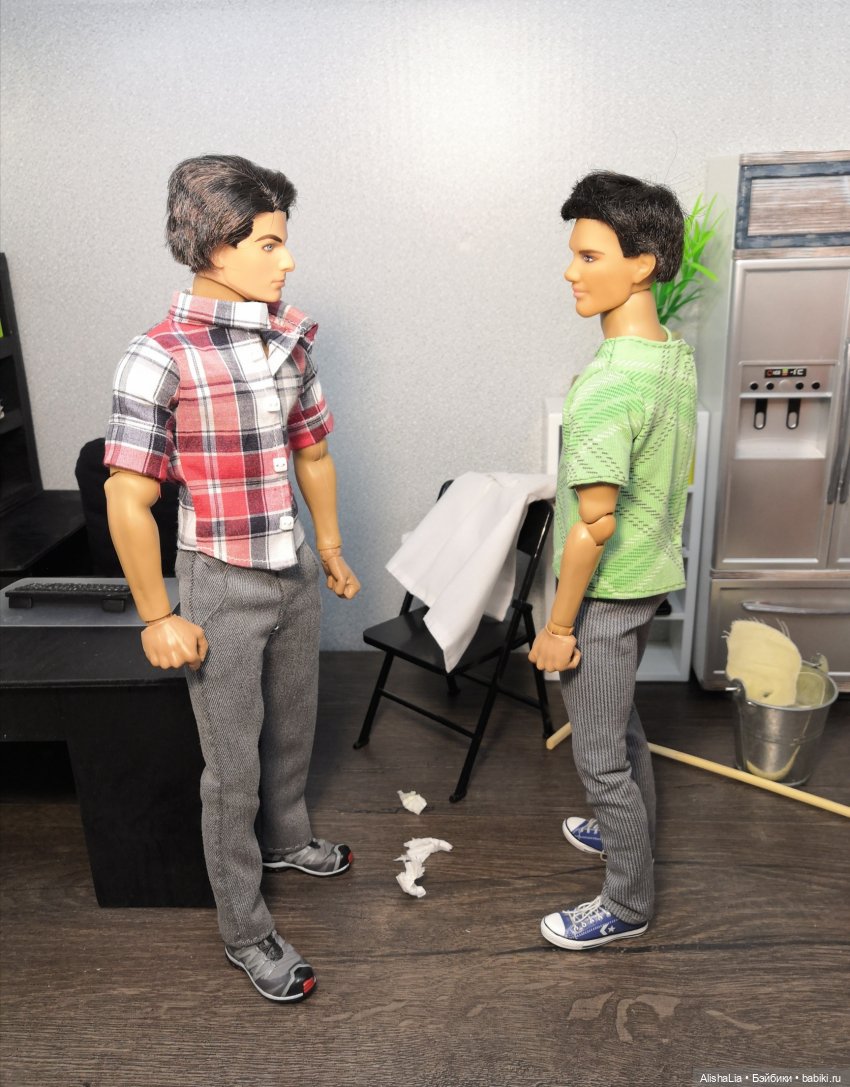 Городок. Глава 79. Столкновение