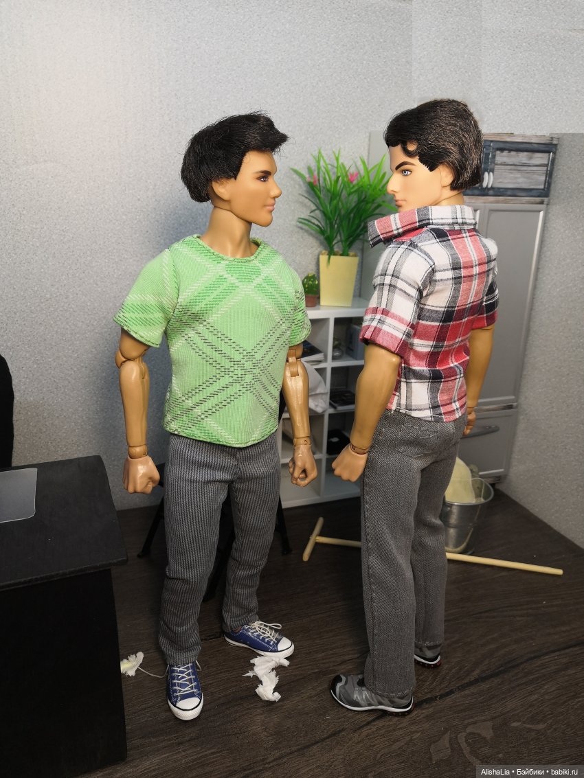 Городок. Глава 79. Столкновение