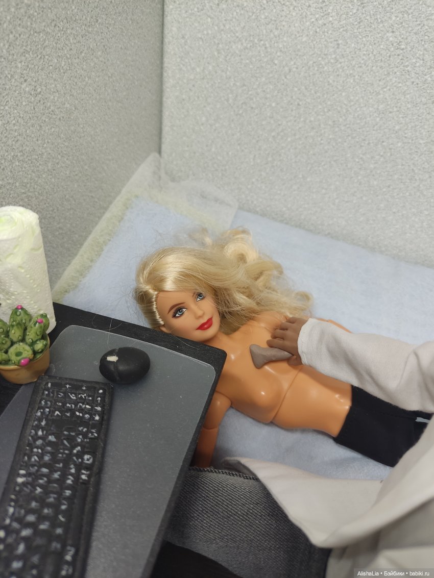 Городок. Глава 92. Нашла коса на камень