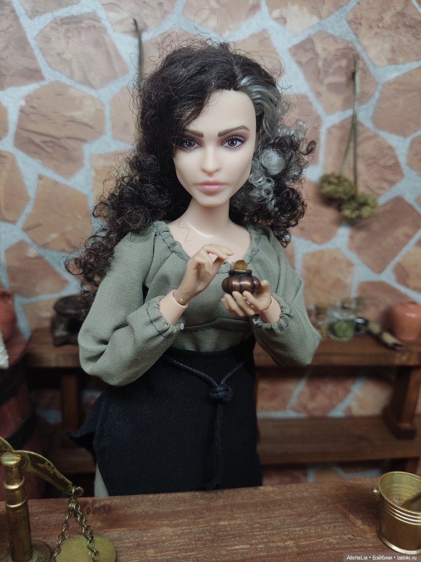 Прилавок травницы — Куклы Barbie (Барби): Looks (фото 3)