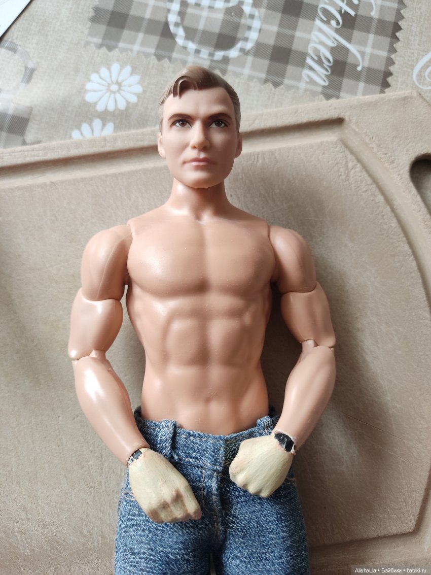 Смена кистей супермену — Ремонт и реставрация кукол: тело (фото 2)