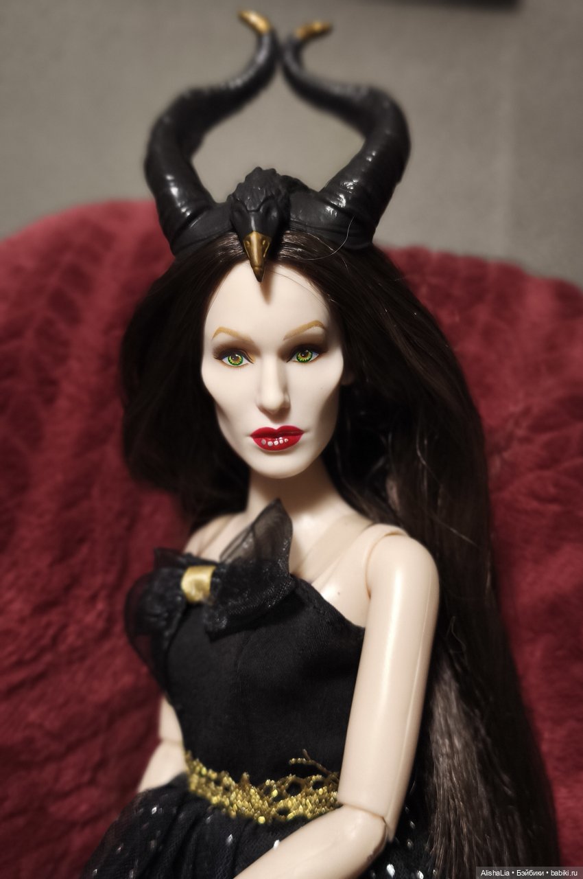 Шиньон для Малефисенты — Перепрошивка волос и восстановление париков: МК