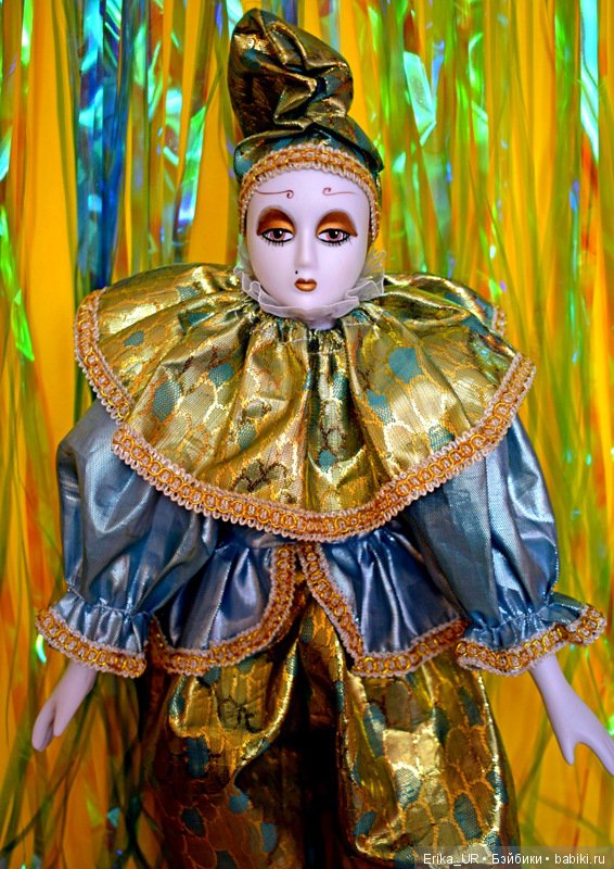 Porcelain-doll, Harlequin, Italian-style