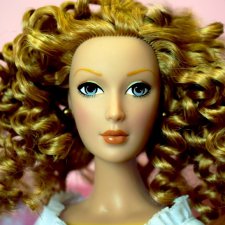 Джулия-Саммер хочет рассказать о себе