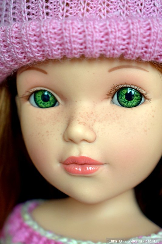 Mari’s-Vidal-Rojas-Muñecas, girl-doll, 1/4