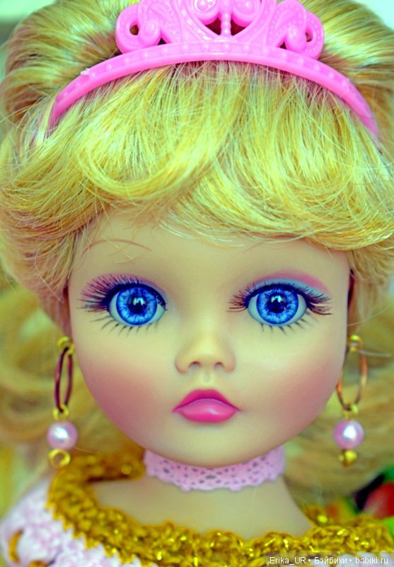 Куколки с конфетной внешностью