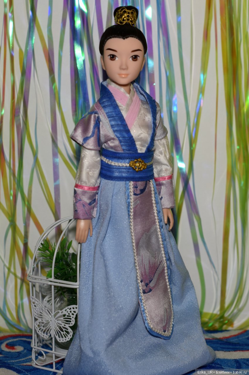 А вы знали, что у Сони Курхн появился жених