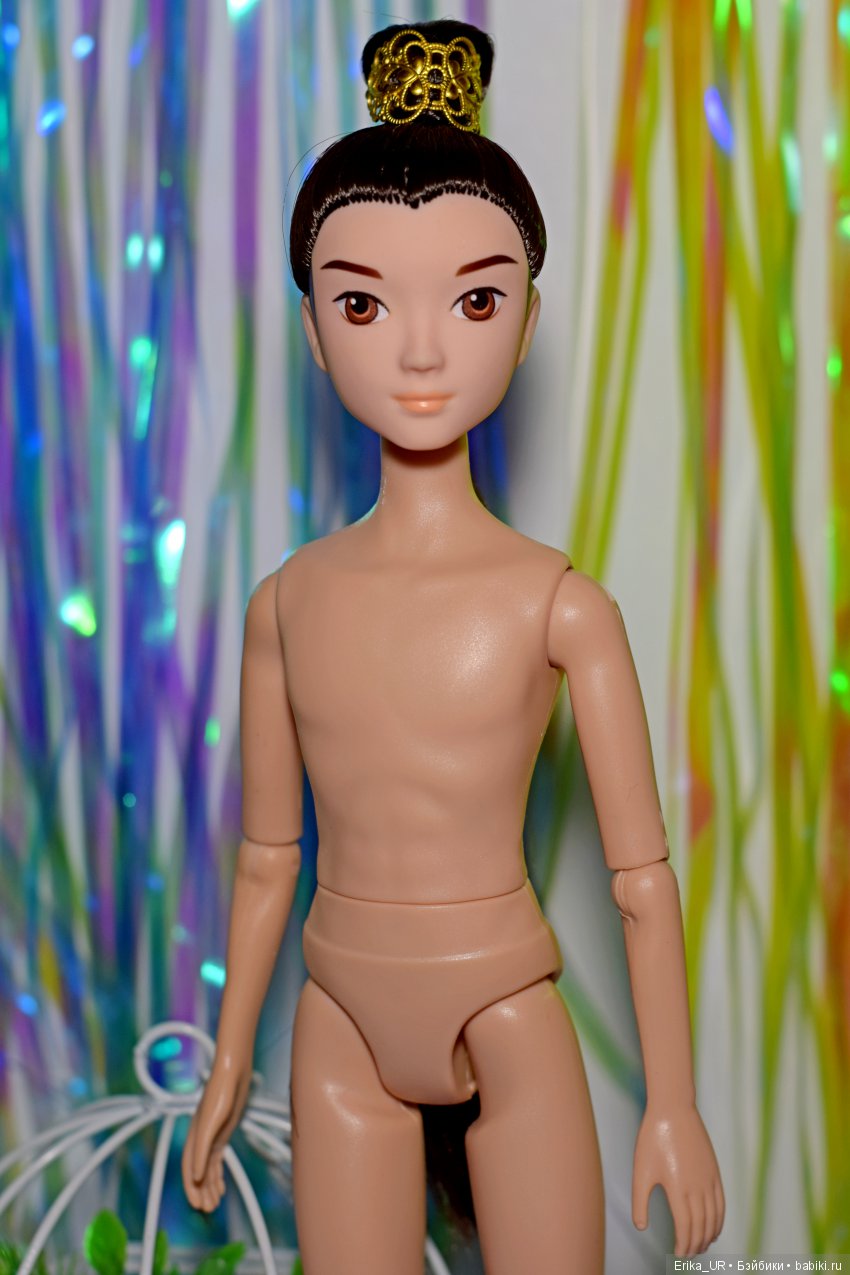 А вы знали, что у Сони Курхн появился жених