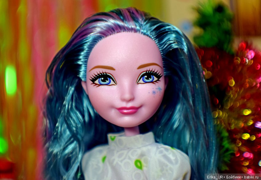 Фоточки под елочкой: EAH doll, до Нового года осталось 28 дней