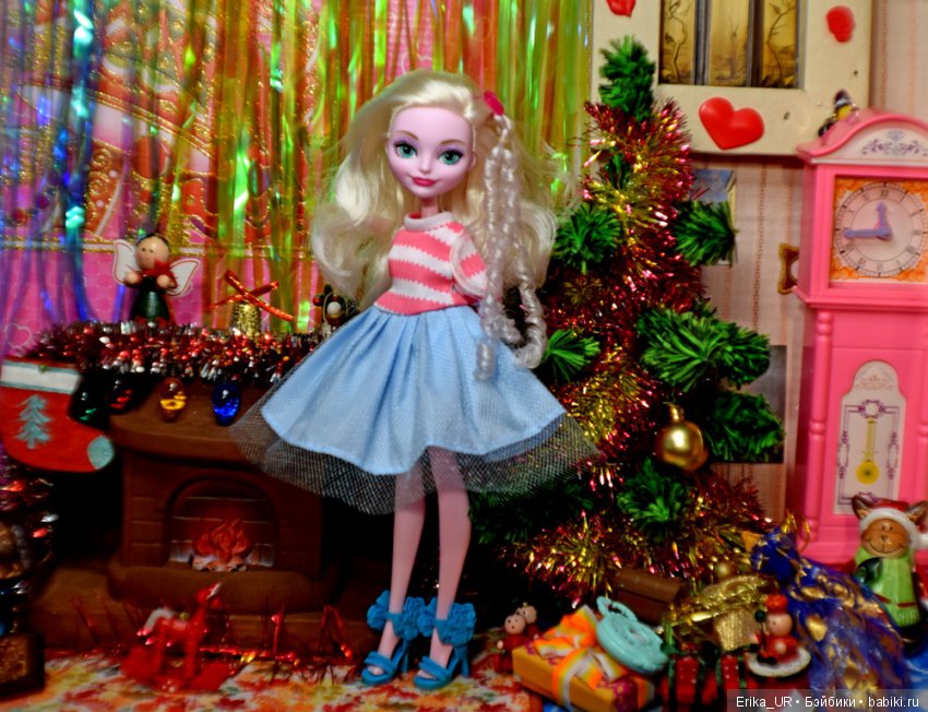 Фоточки под елочкой: EAH doll, до Нового года осталось 28 дней