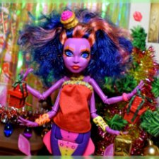 Фоточки под елочкой: Monster High, до Нового года осталось 23 дня
