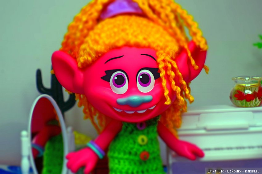 В доме моем много имен, Знаменитых и простых (С). 02.02.19