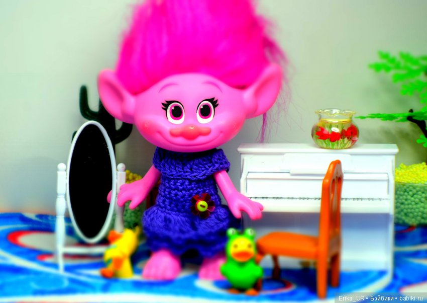 В доме моем много имен, Знаменитых и простых (С). 02.02.19