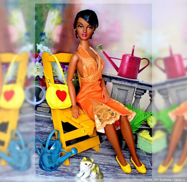 В доме моем много имен, Знаменитых и простых (С) или 2 фешенки 1/4