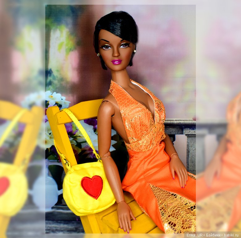 В доме моем много имен, Знаменитых и простых (С) или 2 фешенки 1/4