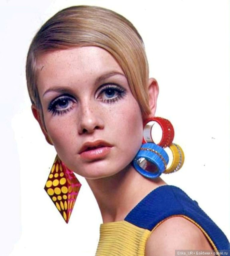 В доме моем много имен, Знаменитых и простых (С) / 2 прекрасные портретки (1/4) (фото 2)