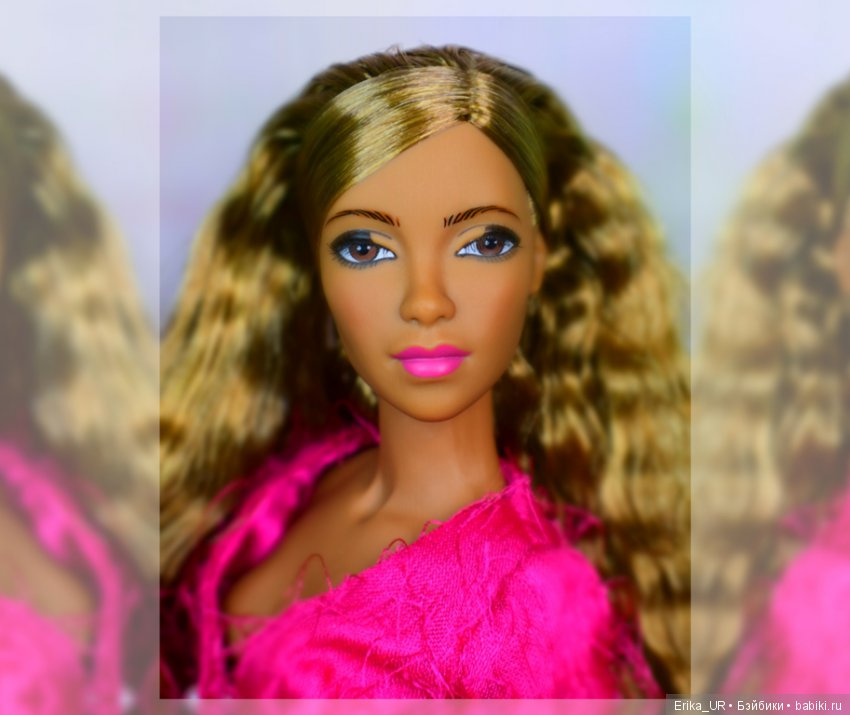 В доме моем много имен, Знаменитых и простых (С) / хоть сейчас на обложку журнала (fashion doll 1/4)