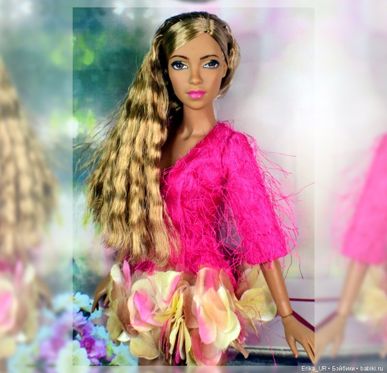 В доме моем много имен, Знаменитых и простых (С) / хоть сейчас на обложку журнала (fashion doll 1/4)