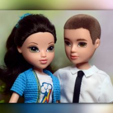 В доме моем много имен, Знаменитых и простых (С) /Моксики