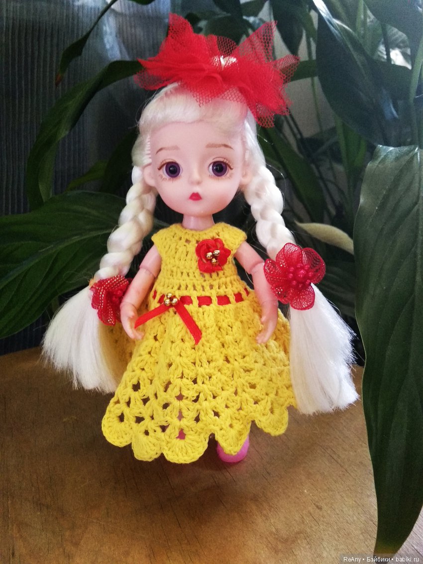 Кула Baboliy, платье связала сама