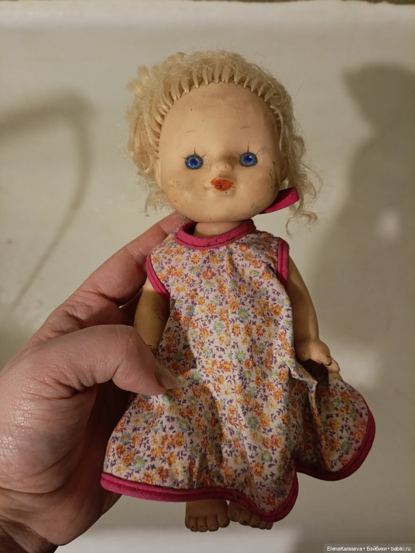 Наша новенькая. Винтажная отечественная куколка)