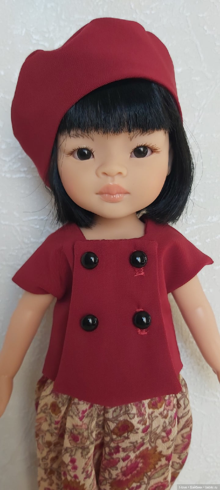 Ранние выпуски Paola Reina и Ruth Treffeisen