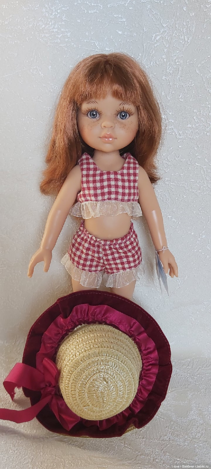 Ранние выпуски Paola Reina и Ruth Treffeisen