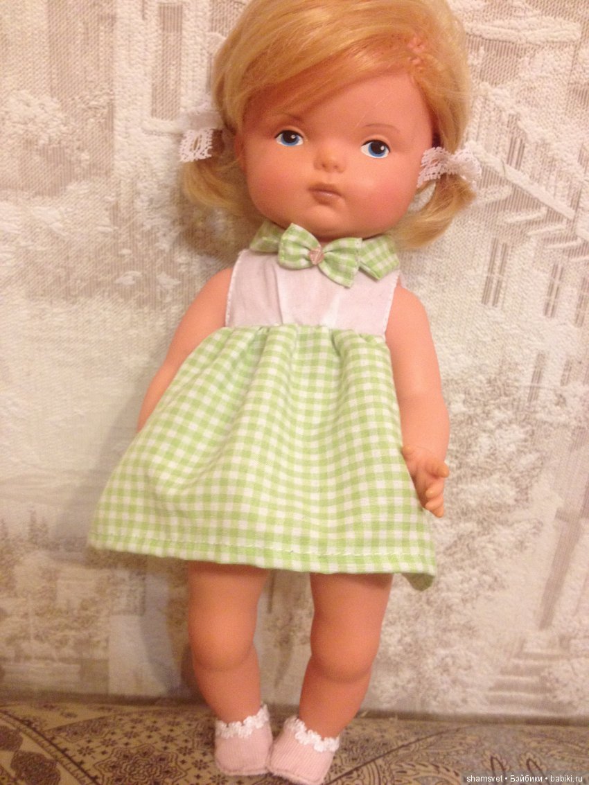 Это моя малышка с нарисованными глазками, тоже прибыла ко мне в плачевном состоянии