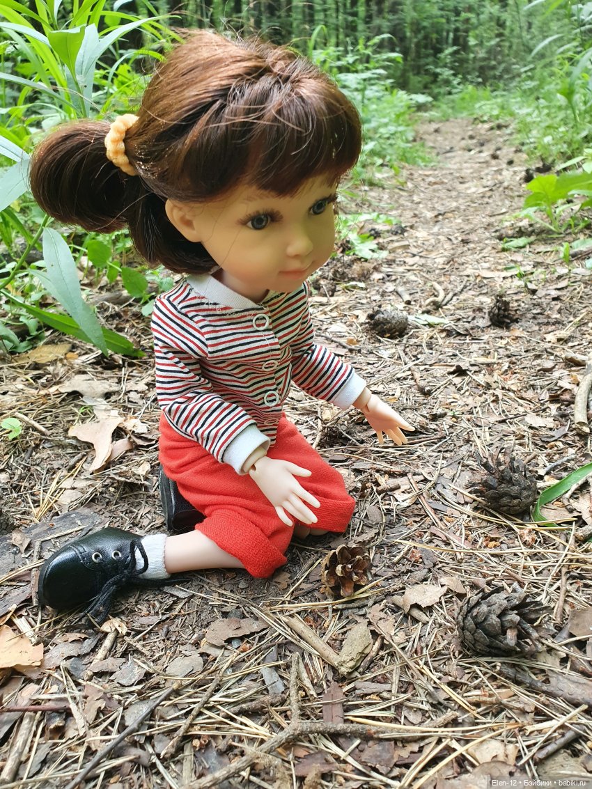 Прогулка по лесу | Бэйбики Прогулка по лесу — Куклы Ruby Red (Руби Ред) Fashion Friends: Siblies