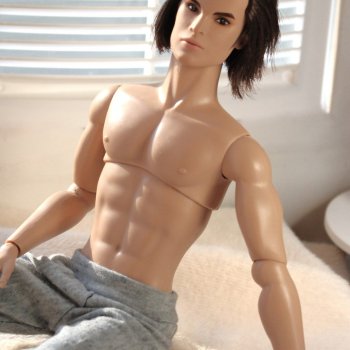 Первый парень Integrity в коллекции