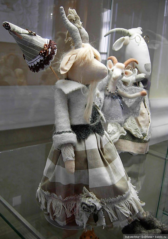 Впечатления о выставке Оренбургский пуховый платок (фото 10)