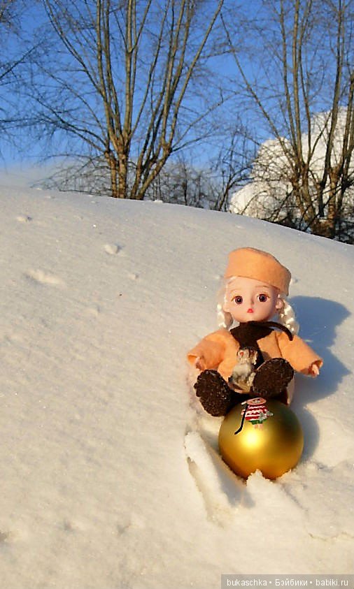 Зимние забавы или девочка на шаре (фото 6)