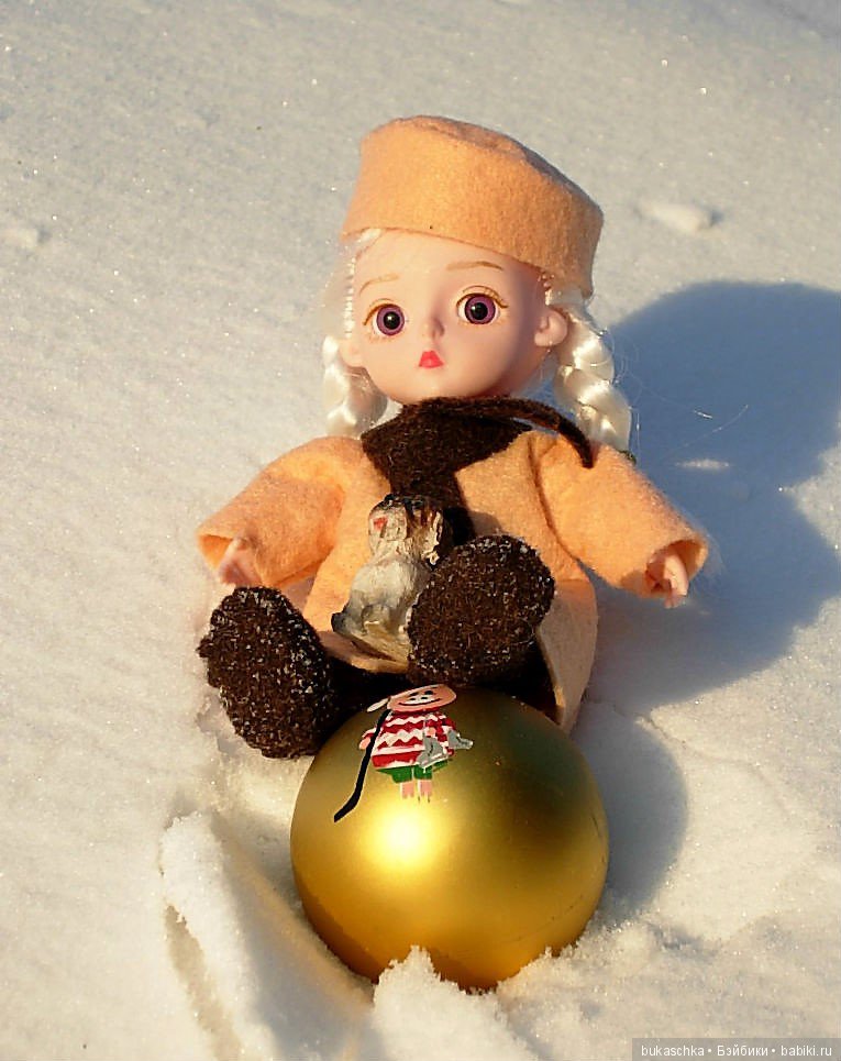 Зимние забавы или девочка на шаре (фото 7)