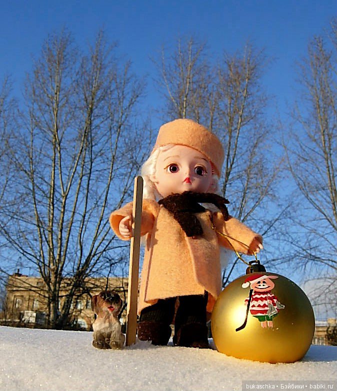 Зимние забавы или девочка на шаре