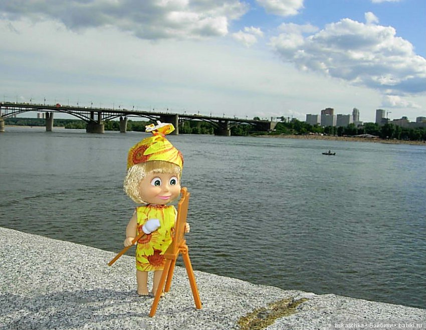 Машка-художница приехала — Куклы Маша и Медведь (Simba): Маша в кармашке