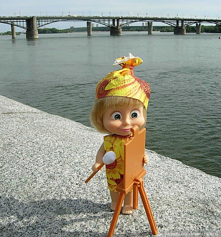 Машка-художница приехала — Куклы Маша и Медведь (Simba): Маша в кармашке