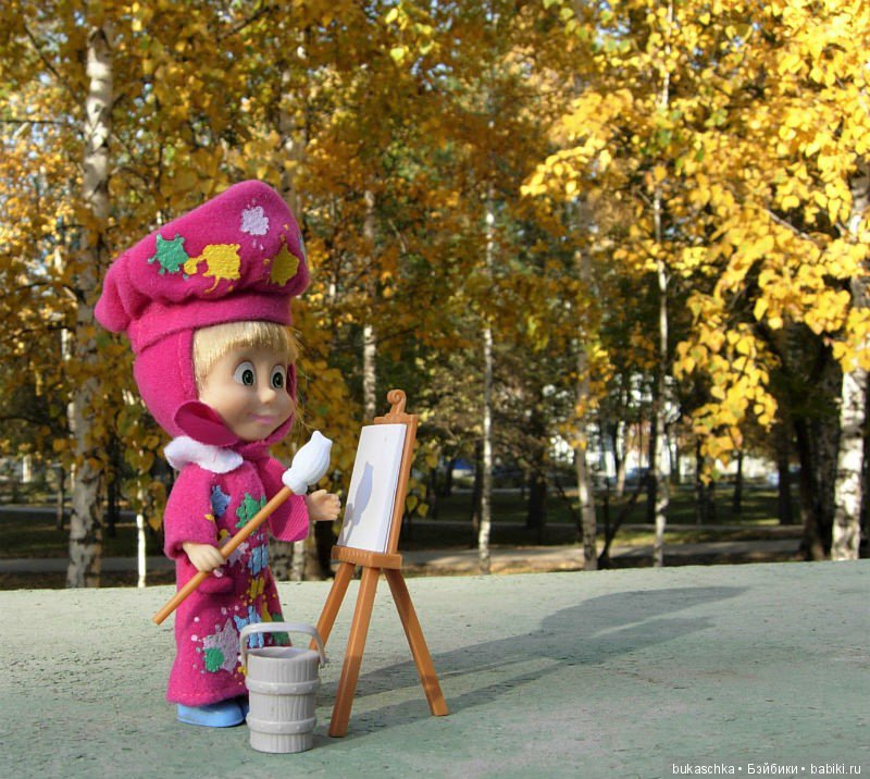 Я рисую осень — Куклы Маша и Медведь (Simba): Маша в кармашке (фото 10)