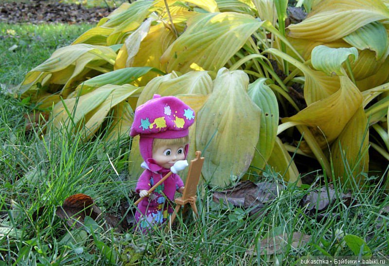 Я рисую осень — Куклы Маша и Медведь (Simba): Маша в кармашке (фото 8)