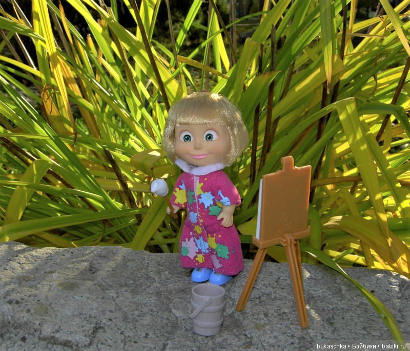 Я рисую осень — Куклы Маша и Медведь (Simba): Маша в кармашке