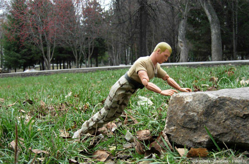 На зарядку по порядку становись