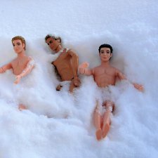 Зимние забавы: из бани в сугроб