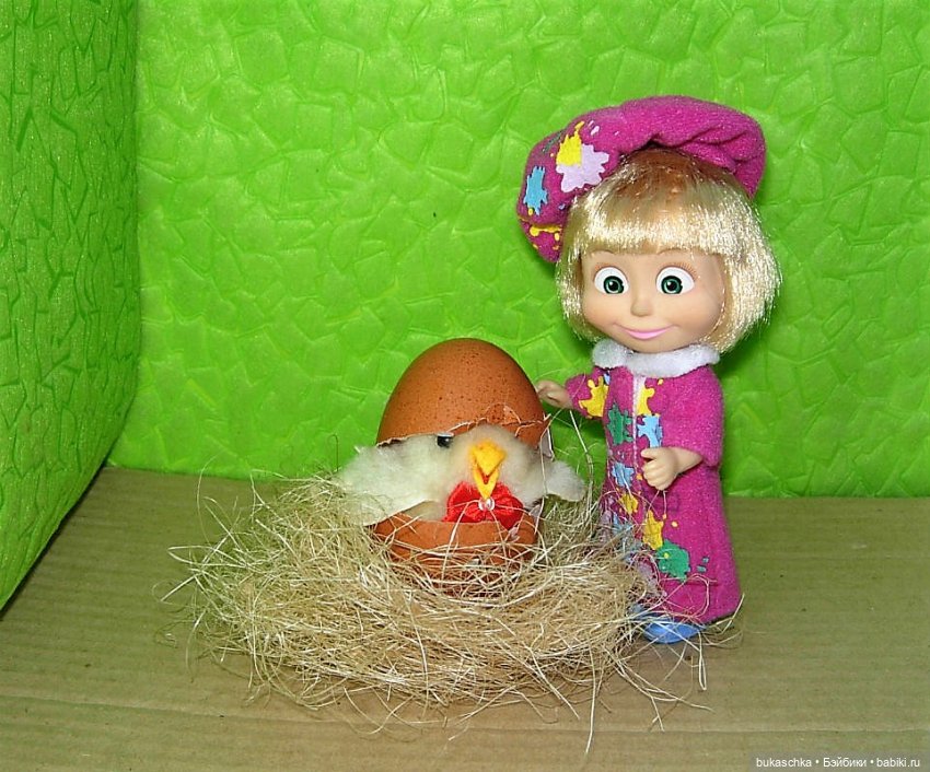 Весенний портрет — Куклы Маша и Медведь (Simba): Маша в кармашке (фото 4)