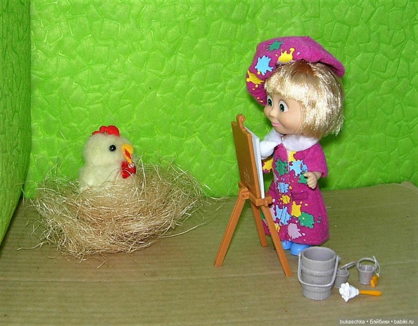 Весенний портрет — Куклы Маша и Медведь (Simba): Маша в кармашке (фото 9)