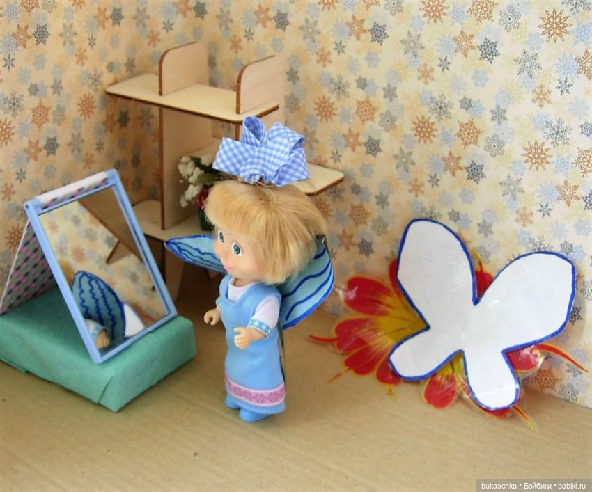 Как Машка фейные крылышки на праздник выбирала