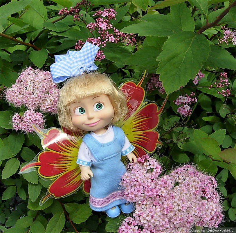 Прогулка феи — Куклы Маша и Медведь (Simba): Маша в кармашке (фото 9)