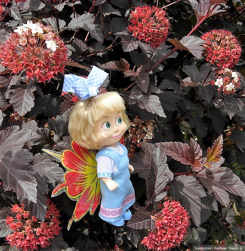 Прогулка феи — Куклы Маша и Медведь (Simba): Маша в кармашке (фото 7)